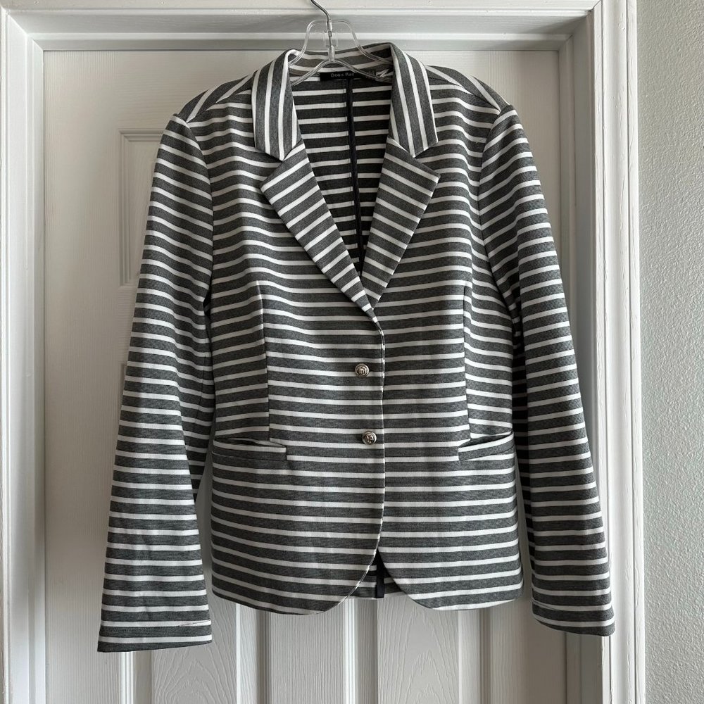 Black and white striped blazer - doe & rae